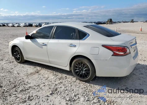 2014 Nissan Altima 2.5 из США, поврежденный, VIN 1N4AL3APXEN222277